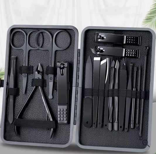 18 in 1 Nail Kit